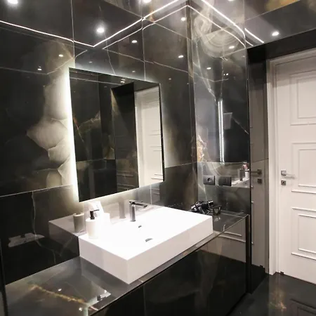 Lukas Room's Luxury Pensión Nápoles