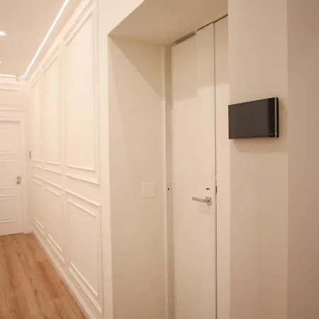 Lukas Room's Luxury 4*